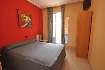 Hostal Escala Luna