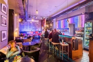 Hostel Mondpalast