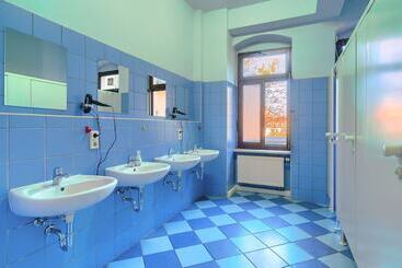 Hostel Mondpalast