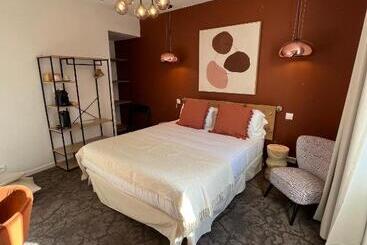 هتل Hôtel Barnea