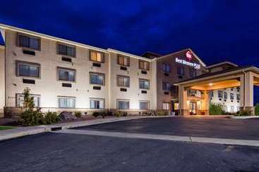 هتل Best Western Plus Eagleridge Inn & Suites