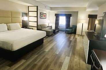 هتل Best Western Plus Jfk Inn & Suites