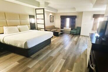 هتل Best Western Plus Jfk Inn & Suites