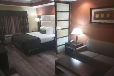هتل Best Western Plus Jfk Inn & Suites