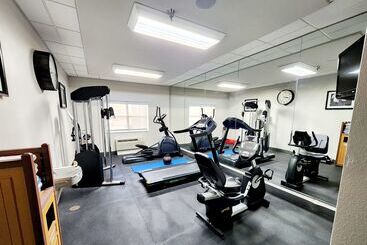 هتل Best Western Plus Jfk Inn & Suites