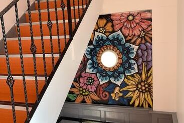 هتل Galway City Hostel   Solo Traveller Hostel
