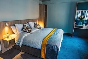 هتل The Old Quarter Townhouse