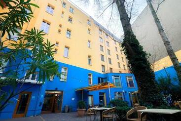 Pegasus Hostel Berlin