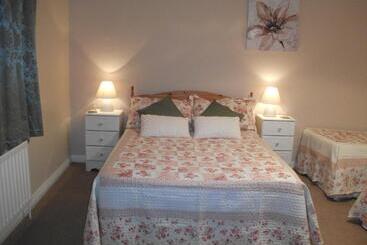 Rocksberry Bed & Breakfast