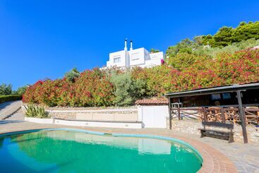 Villa Ariadni