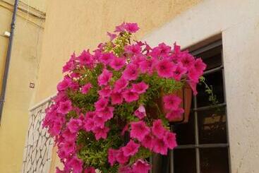 تختخواب و صبحانه La Casetta Di Priscilla