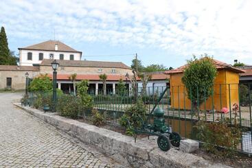 هتل Quinta Dos Patos