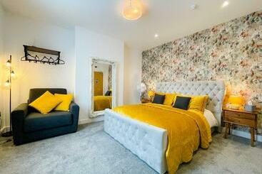 پانسیون 46 Ashfield Rd, Altrincham