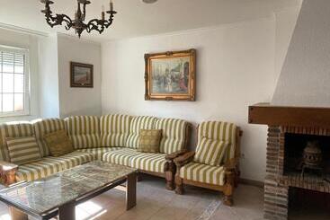 پانسیون Hostel Arenos
