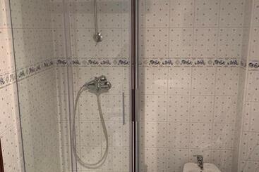 پانسیون Hostel Arenos
