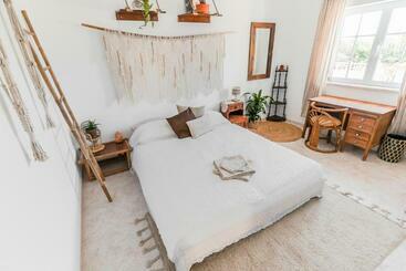 پانسیون Lemontree Eco Surfhouse