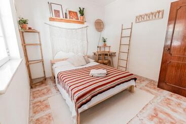 پانسیون Lemontree Eco Surfhouse
