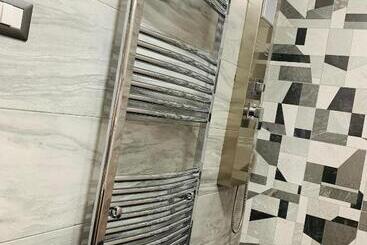 تختخواب و صبحانه Prestige Luxury Rooms & Appartment