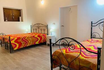 تختخواب و صبحانه Prestige Luxury Rooms & Appartment