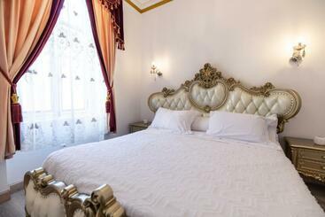 Пансион Appartement Maison De L église Du Couvent