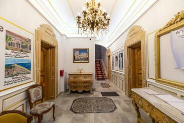 Пансион Appartement Maison De L église Du Couvent