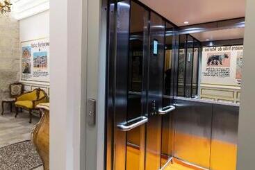 Пансион Appartement Maison De L église Du Couvent