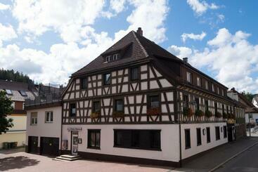 호스텔 Gasthof Kreuz