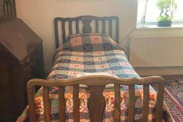 Art House B & B