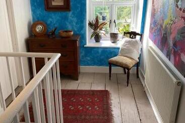 Art House B & B