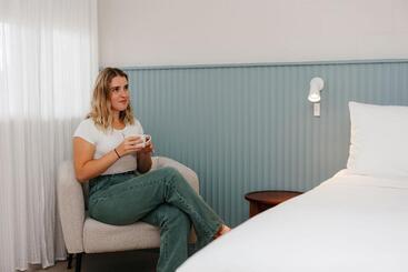 Shaen Street Motel