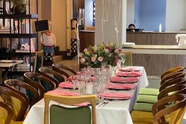 هتل Nare Boutique