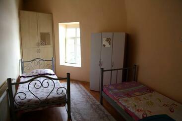 پانسیون Guest House Sunlight