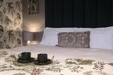 تختخواب و صبحانه R & R Bergerac