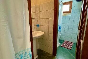 پانسیون Ginepro Room   Sapposentu Posada