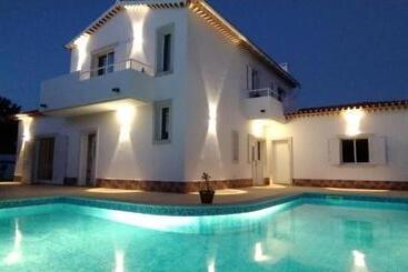 پانسیون Villa Flavia