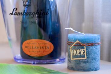 Prime Blue Suite   Appartamenti Con Jacuzzi Privata