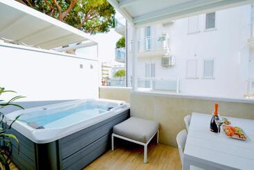 Prime Blue Suite   Appartamenti Con Jacuzzi Privata