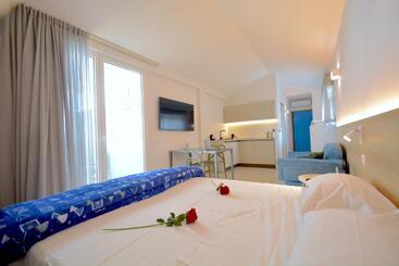 Prime Blue Suite   Appartamenti Con Jacuzzi Privata