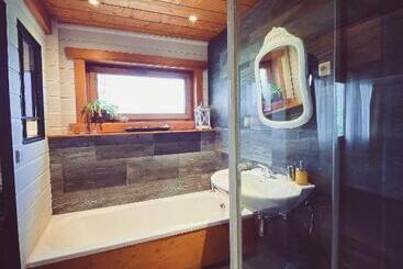 تختخواب و صبحانه Nîdwazô   Ecolodge & Maison D Hôtes