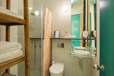 هتل Covelo  The Original Rooms And Suites