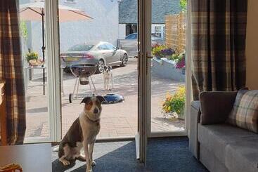 بنسيون Braeside Guest House, Loch Lomond