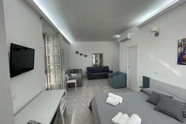 پانسیون Casa Crispi