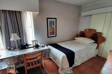 پانسیون Gracias Guest House