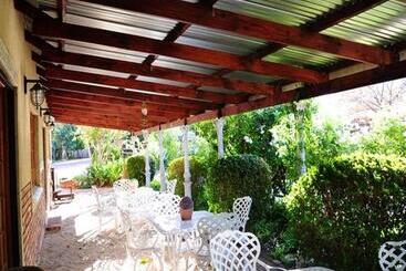 پانسیون Gracias Guest House