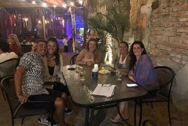 پانسیون Mini Hostal Cultural De Mazatlán