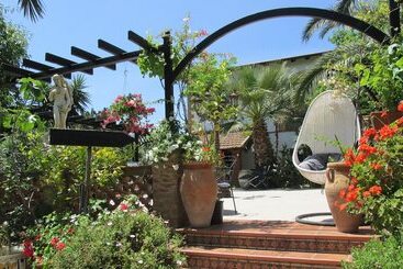 Agriturismo Reggia Saracena