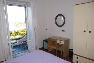 تختخواب و صبحانه Casa Antonio