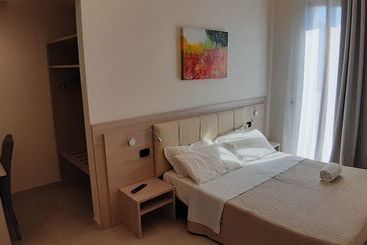 تختخواب و صبحانه Villa Cerniglia Plus