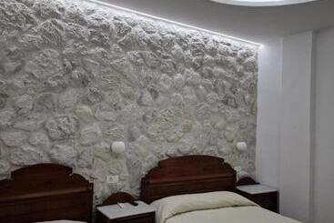 Emmanouela Studios & Villas