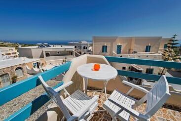 هتل Alizea Villas & Suites